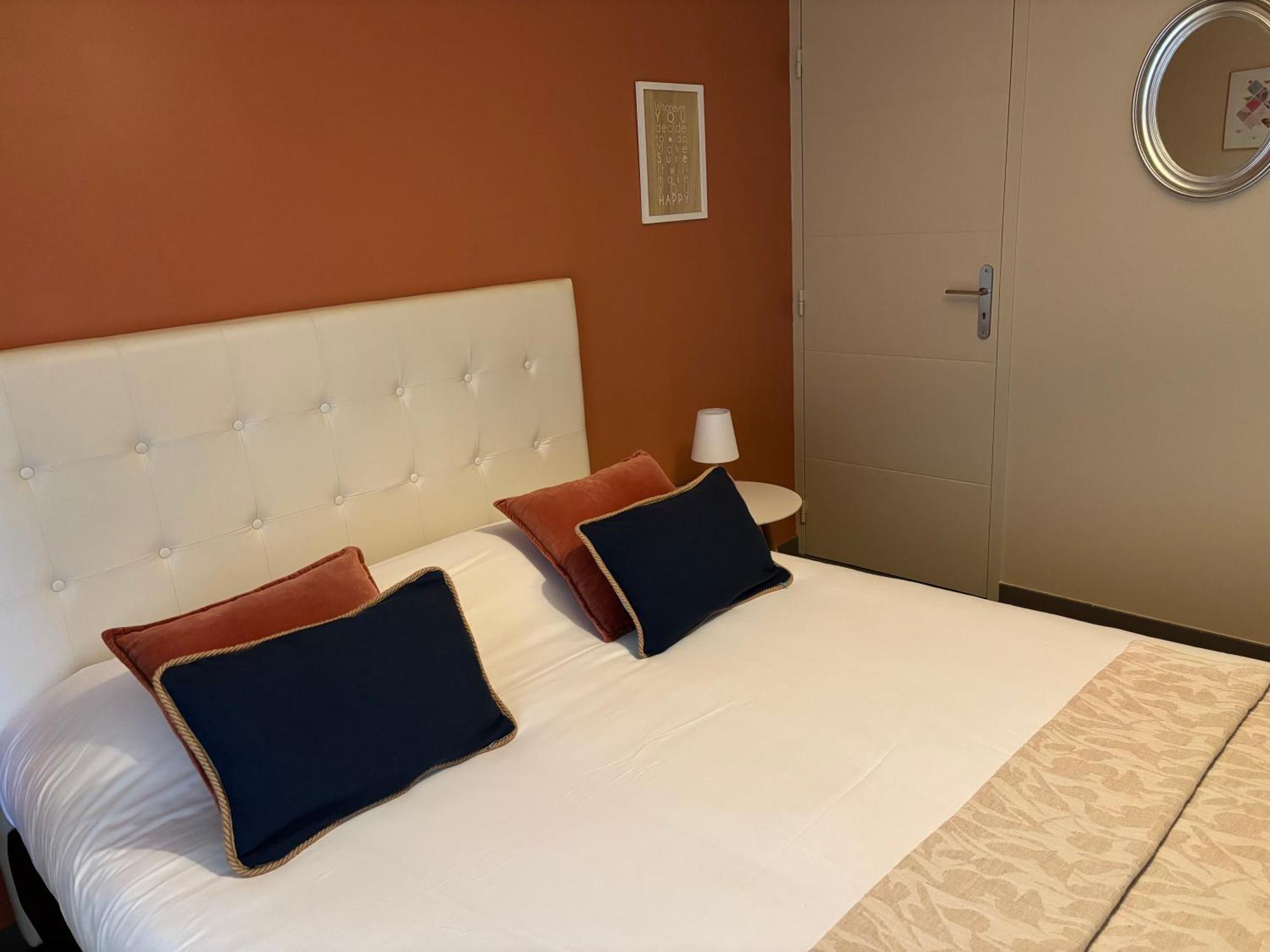 Demeure & Dependance - Chambres D'Hotes Depuis 2012 Tassin-la-Demi-Lune Εξωτερικό φωτογραφία